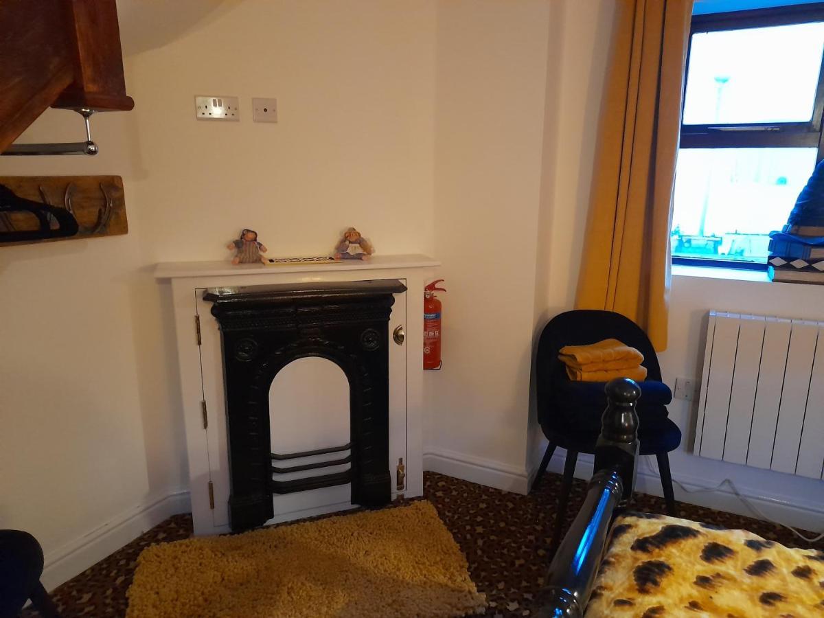 Willow'S Cottage Edwinstowe Exterior foto